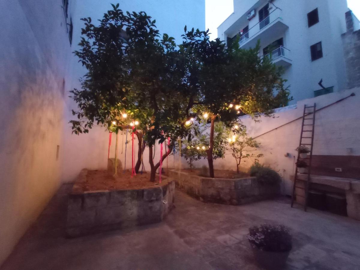 Villa Dimora Antica Via MiLord Monopoli Esterno foto